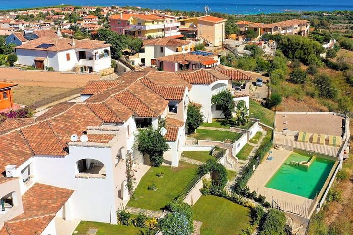 Ferienwohnung für 4 Personen, mit Pool und Garten - 1