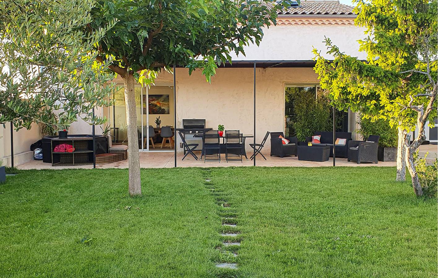 Appartement de luxe avec piscine et WiFi - 2km de Rochegude in Rochegude, Région de nyons