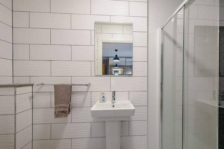 3 Bed in Alexandria in Loch Lomond, West Dunbartonshire