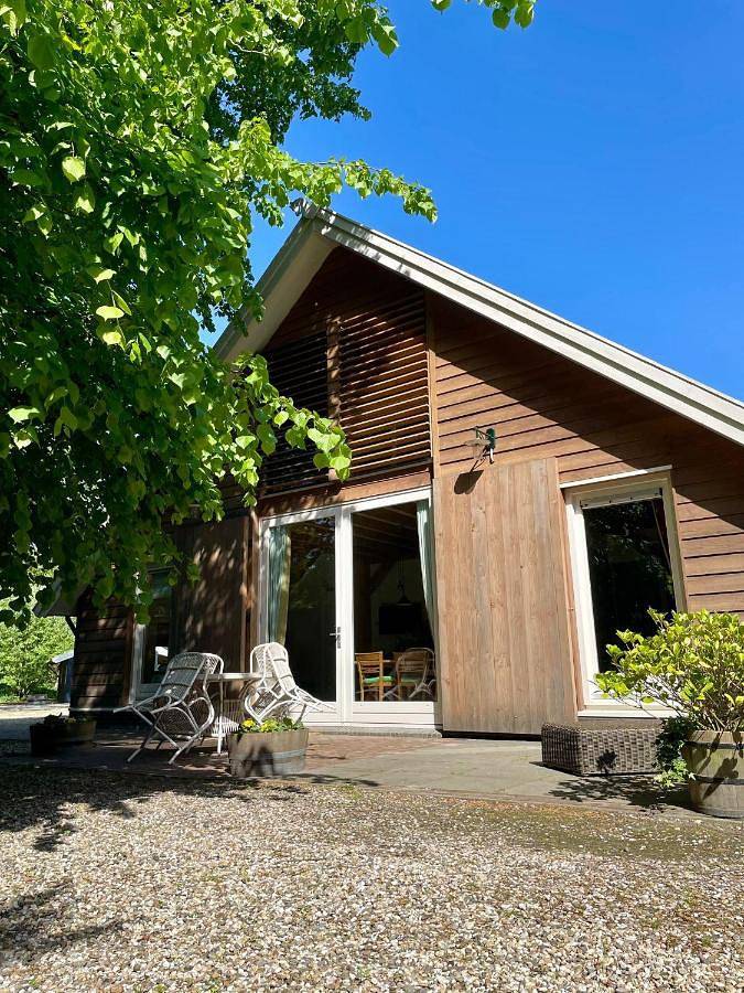 Appartement de vacances pour 2 personnes, avec Terrasse ainsi que Jardin et Vue