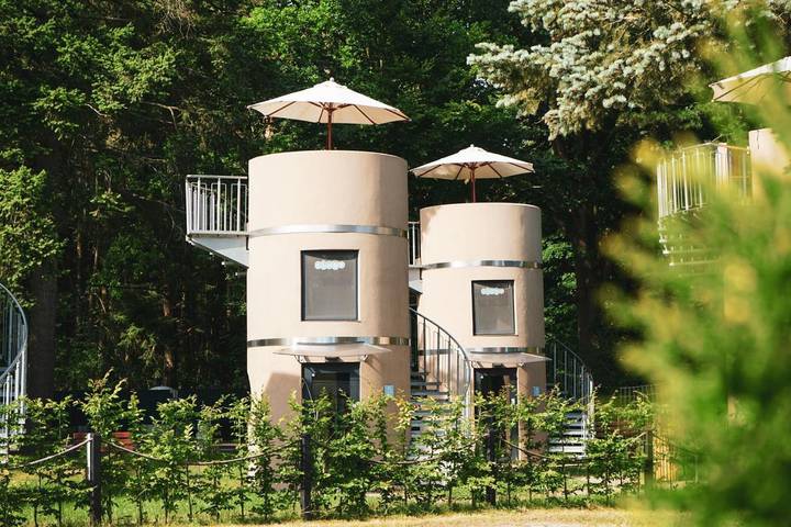 Hotel para 2 personas, con jardín además de vistas al lago y vistas, Familias con niños - 1