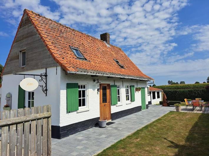 Location de vacances pour 6 personnes, avec jardin et vue dans Roesbrugge-Haringe