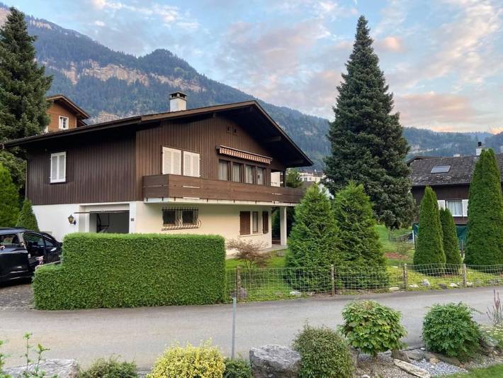 Ferienhaus für 6 Personen, mit Balkon und Garten