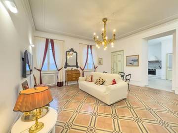 Gîte pour 4 personnes, avec jardin et vue à Serralunga d'Alba