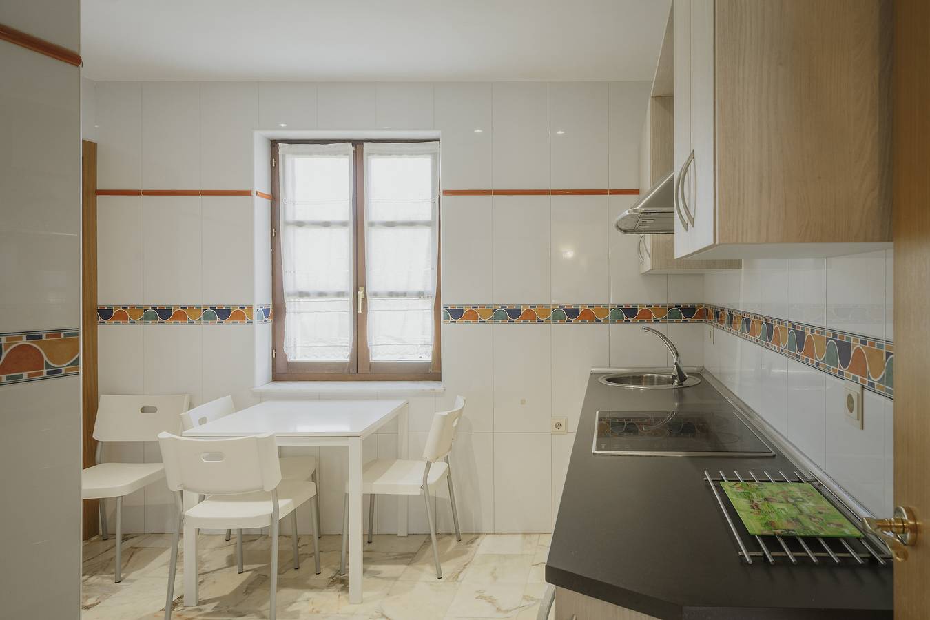 Ferienhaus 'Do Camino' mit privater Terrasse, Balkon und Wi-Fi in Villalcázar de Sirga, Palencia Provinz