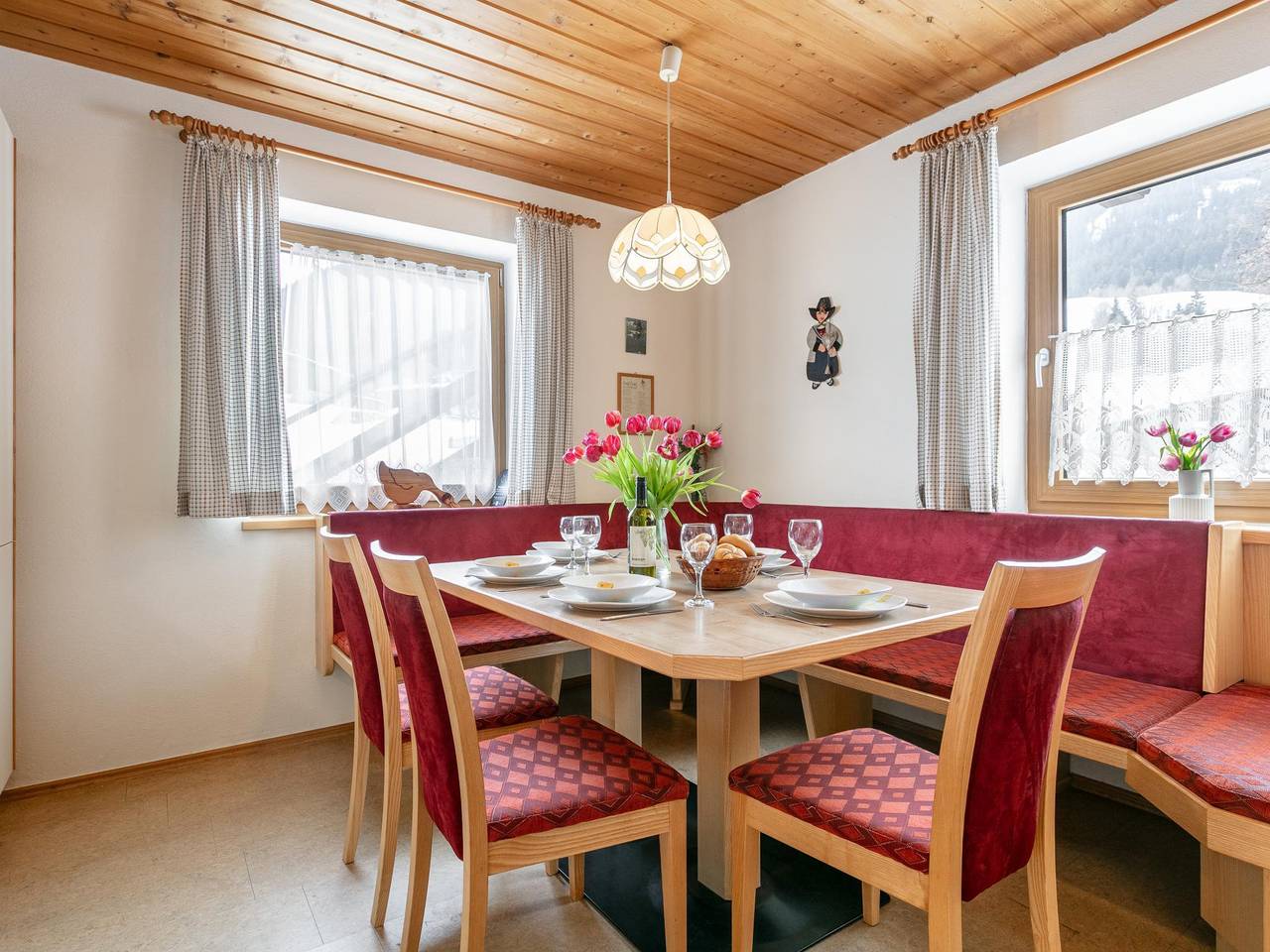 Großes Ferienhaus direkt an der Talabfahrt in Hopfgarten im Brixental, Kaisergebirge