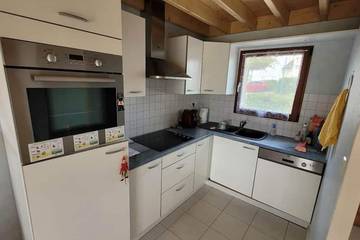 Gîte pour 4 personnes, avec terrasse et jardin à Ambon