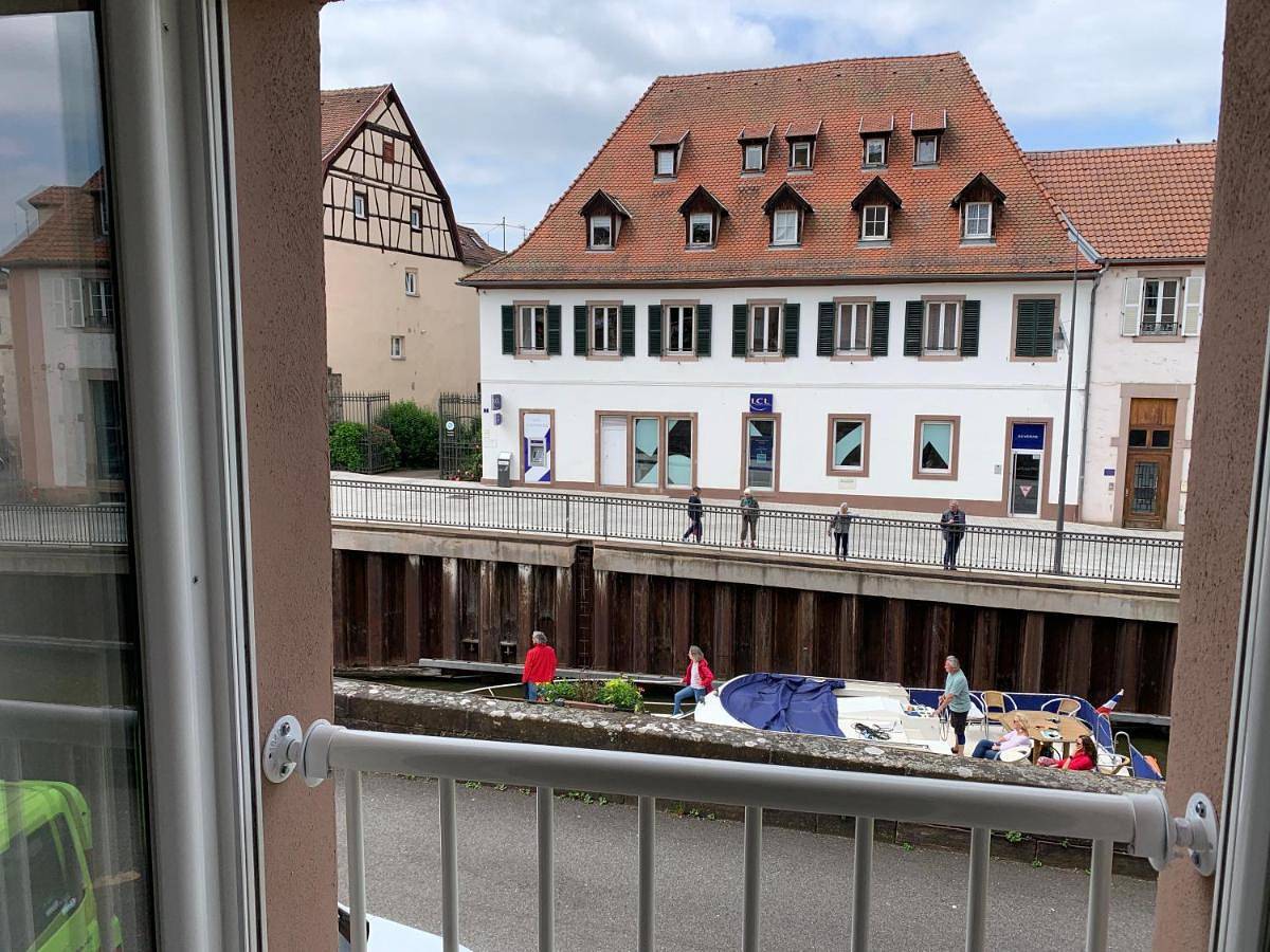 Appartement entier, Les Rives du Château, 90m2, vue sur le canal in Saverne, Région de Saverne