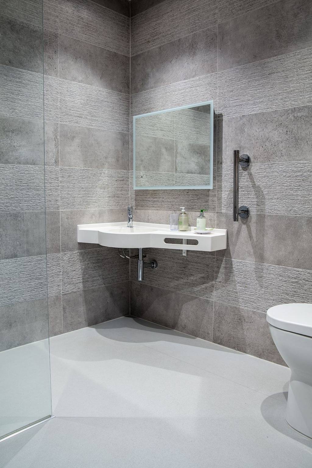 Bwthyn Y Saer in Neath Port Talbot