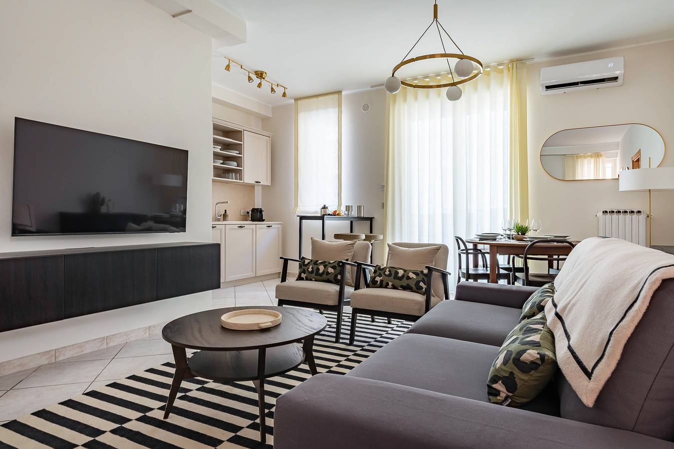 Apartamento entero, Acogedor apartamento cerca de Conversano: relájate con wifi y café in Conversano, Region de Bari