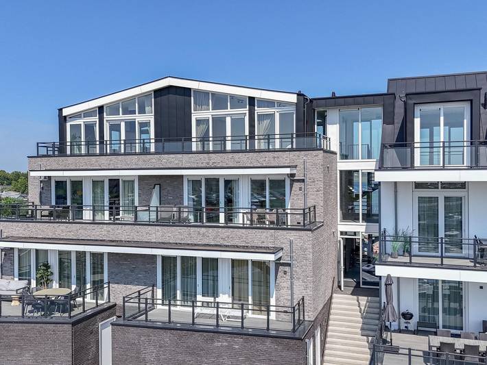 Vacation rental for 4 people, with Balcony/Terrace and Balcony as well as Terrace in North Sea Netherlands