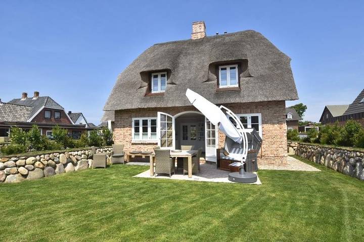Ferienhaus für 6 Personen, mit Terrasse und Sauna sowie Garten