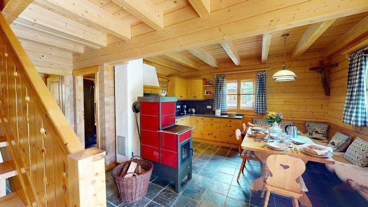 Schlosswirt Chalet I in Großkirchheim, Bezirk Spittal an der Drau