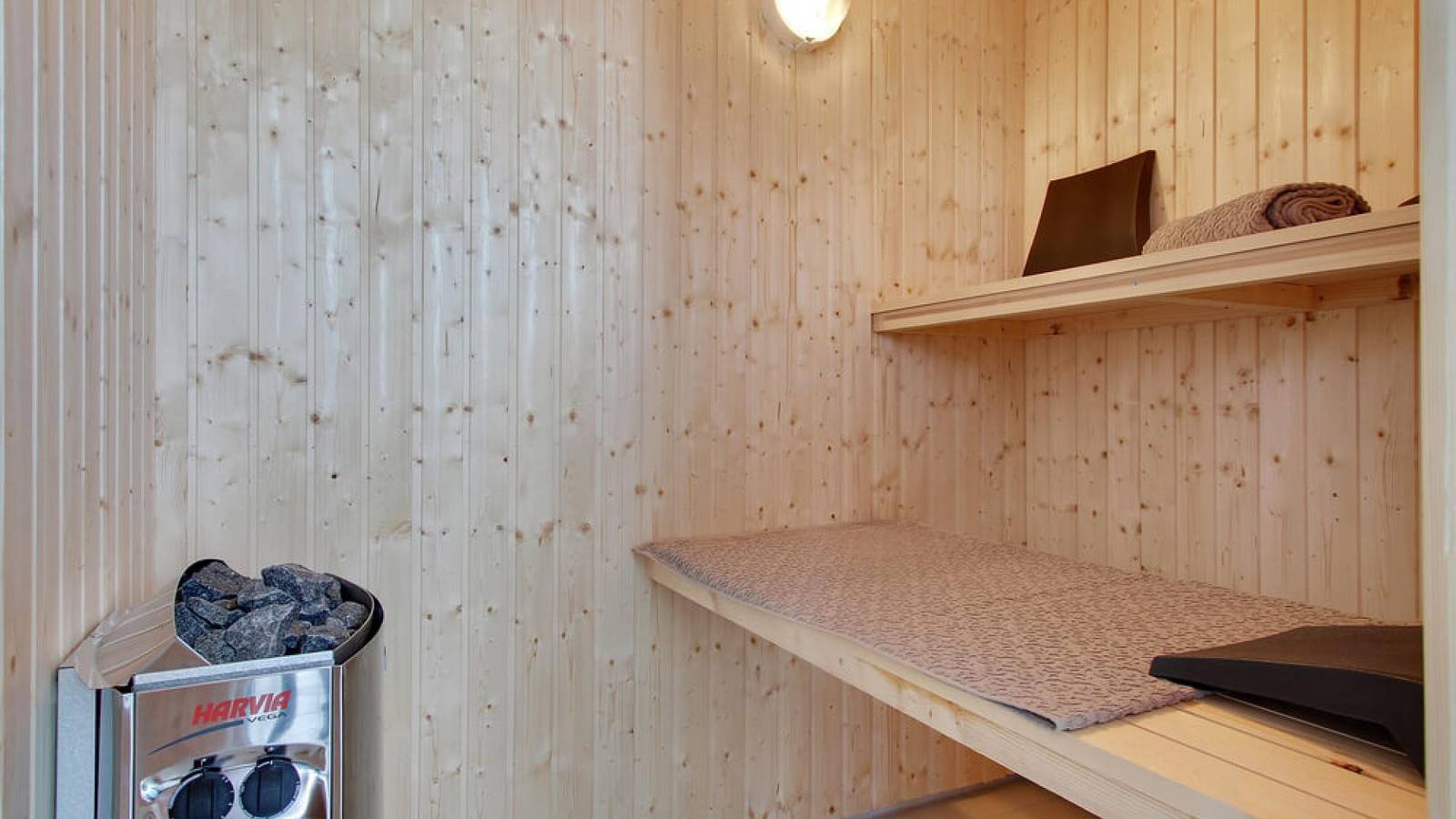 Poolhaus mit Meerblick am Vejle Fjord in Dänemark für Angler in Høll, Børkop