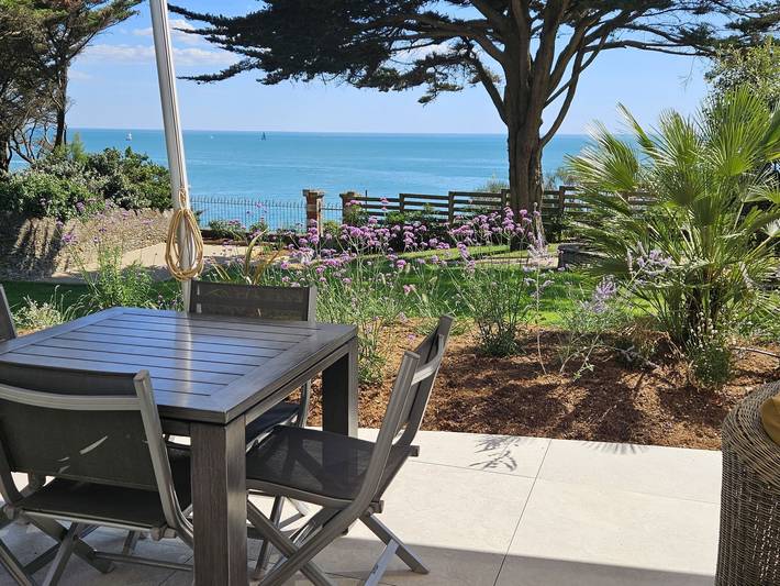 Gîte pour 6 personnes, avec jardin et terrasse dans Plage de La Birochère