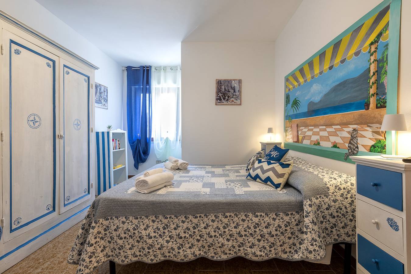 Ganze Wohnung, Apartment 'Marina' mit Balkon, Wlan und Klimaanlage in Lido San Giovanni, Alghero