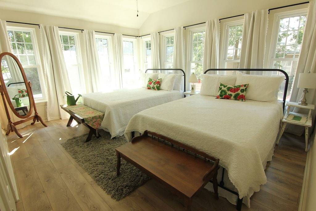 Fully Remodeled! Three minute Walk to the Pioneer Woman Merc! in Pawhuska, Oklahoma