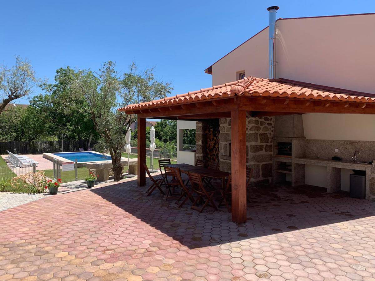 6 bedroom countryhouse with pool - Casa do Sepião in Lajeosa do Dão, Viseu Distrikt