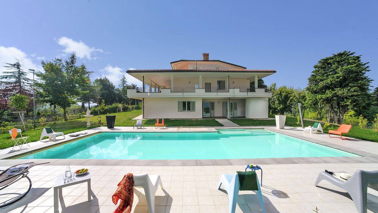 Ganze Ferienwohnung, Ferienwohnung für 6 Personen (124 m²) in Tomba di Pesaro in Tavullia, Pesaro-Urbino