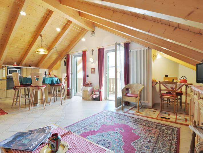 Gîte pour 6 personnes, avec balcon et jardin à Pozza di Fassa - 2