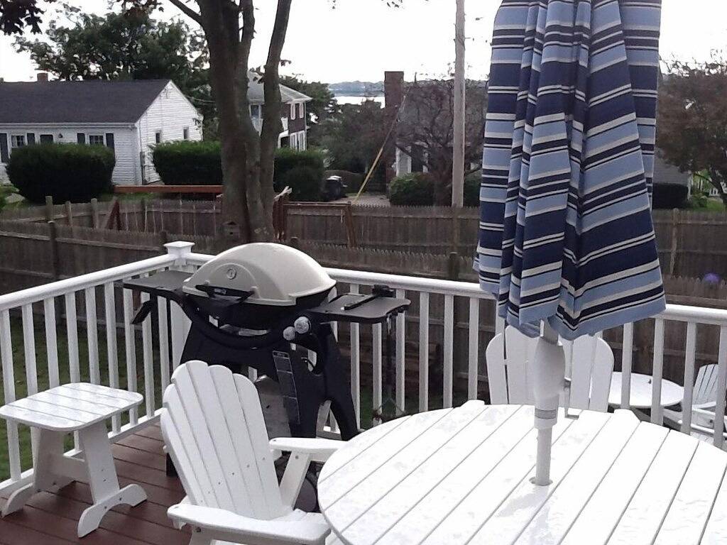 Easton Point: Modern Strandhaus, Zentrale Klimaanlage, kurzer Fußweg zum Strand in Middletown, Newport County