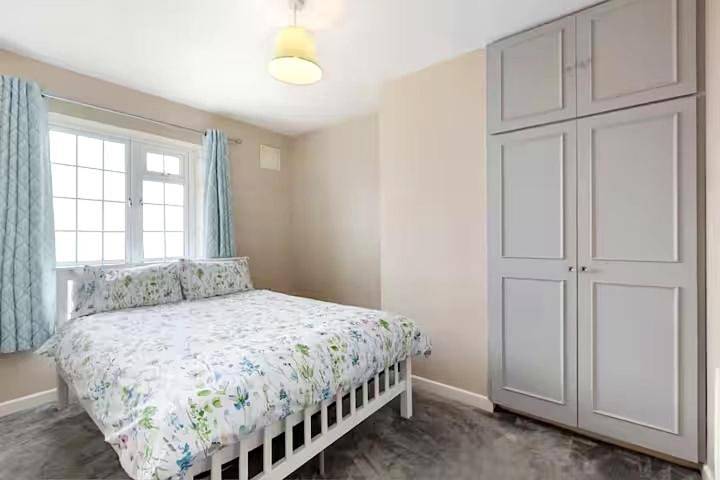 Gîte pour 2 personnes, avec vue ainsi que terrasse et jardin dans Wicklow