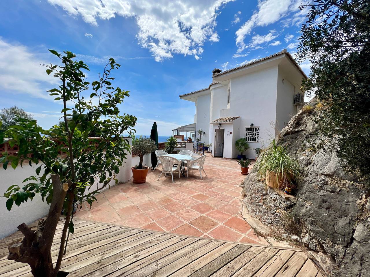 House 'El Faro' with sea views, Wi-Fi and air conditioning in La Herradura, Almuñecar