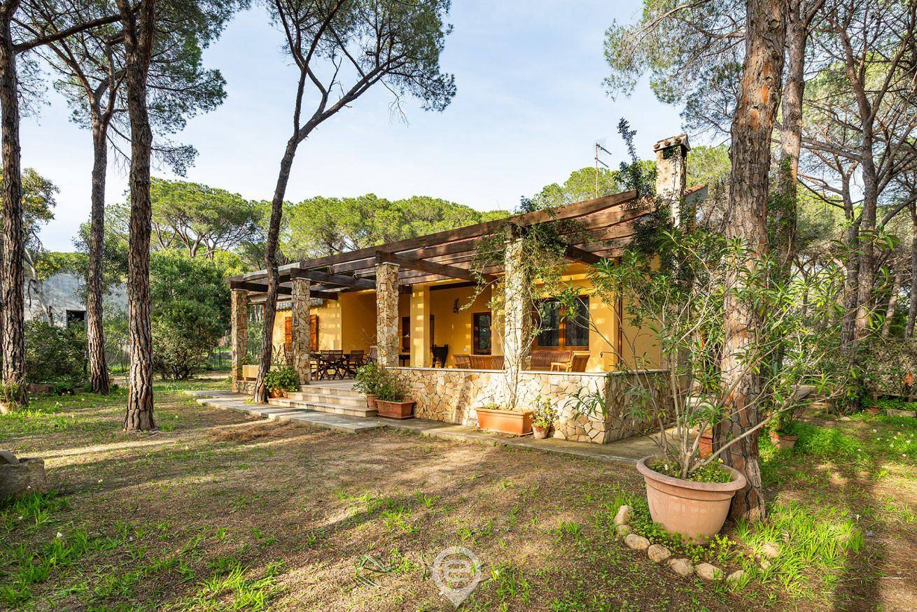 Seaside Pineta Retreat in Santa Margherita di Pula, Pula e dintorni