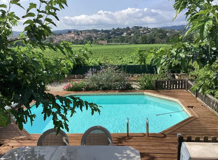 Chambre d’hôte pour 2 personnes, avec piscine et jardin
