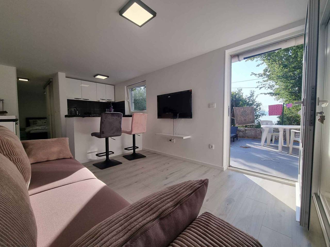 Ganze Ferienwohnung, Ferienwohnung am Meer mit Klimaanlage  in Njivice, Krk