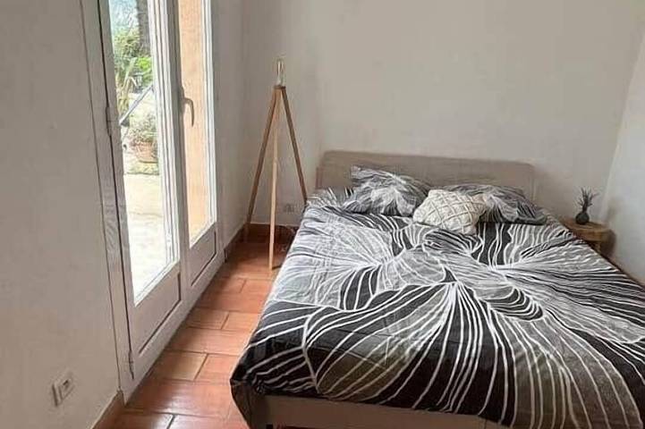 Location de vacances pour 6 personnes, avec jardin à L'Escarène - 3