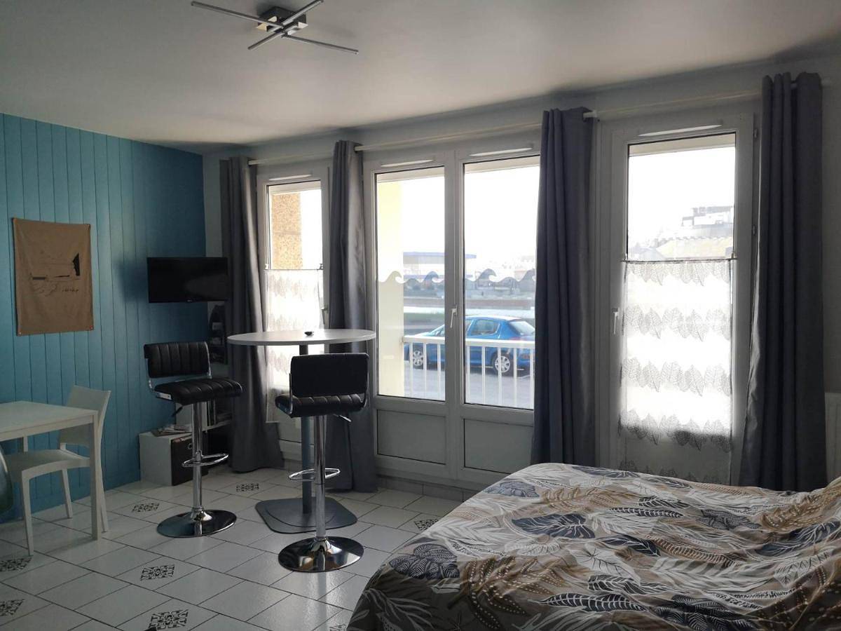 Appartement entier, Abri Côtier-3 étoiles-vue imprenable sur port de plaisance in Fécamp, Région du Havre