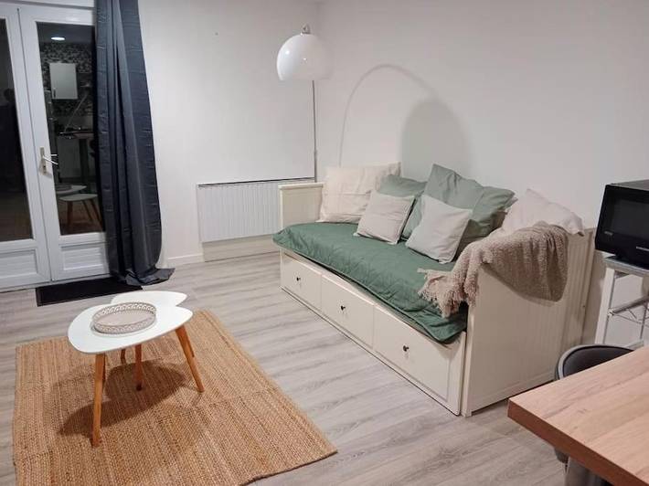 Location de vacances pour 4 personnes, avec Terrasse et Jardin à Saint-Côme-du-Mont
