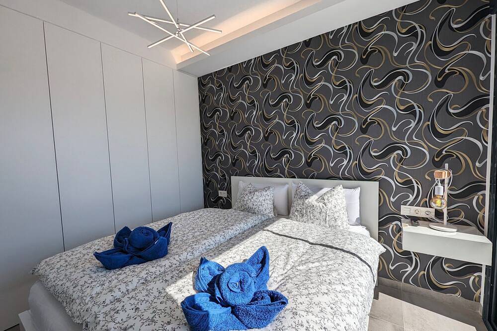 Ferienhaus 'R- Exklusive Villa mit Jacuzzi', privater Pool & Wlan in Los Montesinos, Costa Blanca