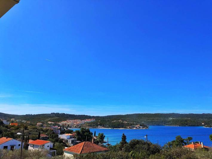 Ganze Wohnung, Komfortables Apartment Insel Šolta -Meerblick in Necujam, Solta