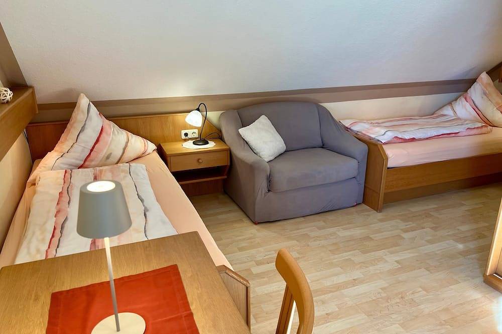 Ganze Wohnung, Ferienwohnung 2 - Ferienwohnungen Wölfel in Pottenstein, Frankenalb
