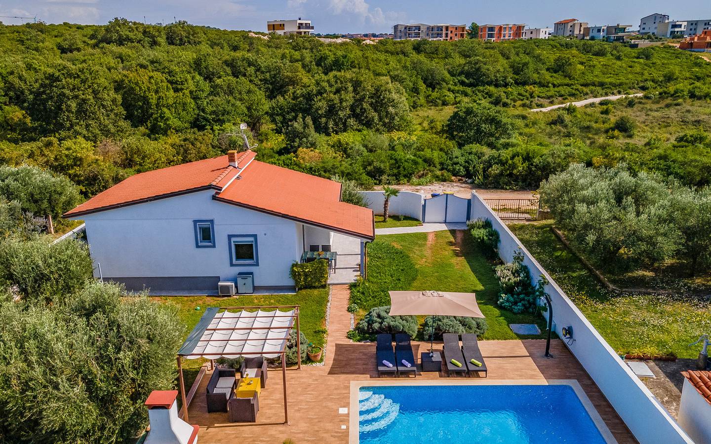 Villa per 4 persone con piscina in Pula-Medulin, Pomer