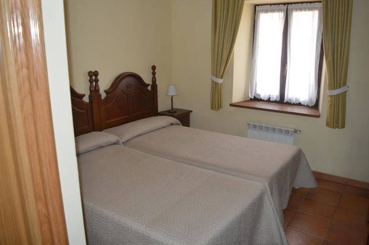 Gîte pour 5 personnes, avec terrasse et vue à Vinuesa - 3