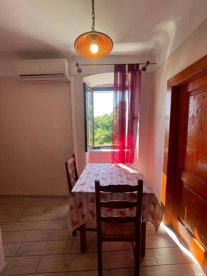 Ferienwohnung für 2 Personen, mit Terrasse und Ausblick