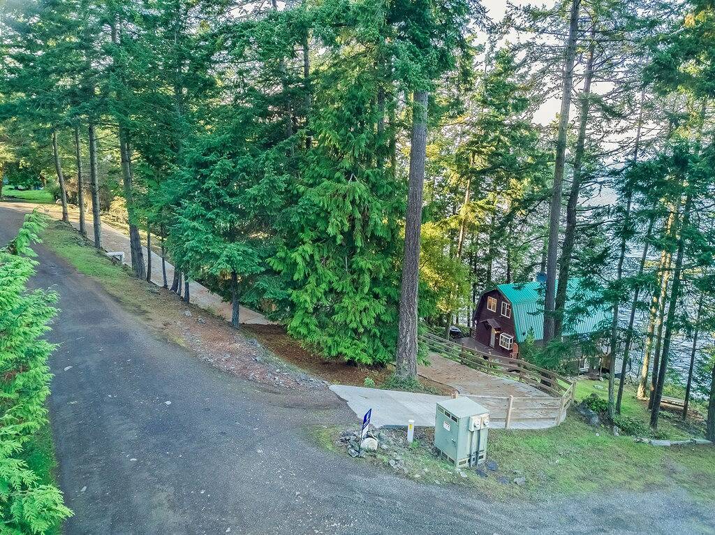 Waterfront! Hot Tub! (Ewr) in San Juan Island