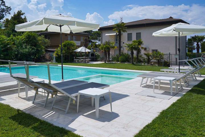 Hütte für 4 Personen, mit Garten, mit Haustier am Gardasee - 2