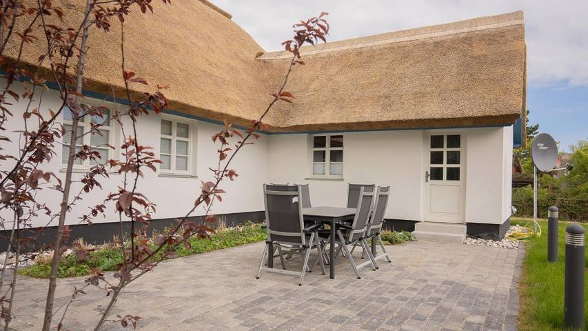 Ferienhaus für 8 Personen, mit Garten in Born a. Darß - 2