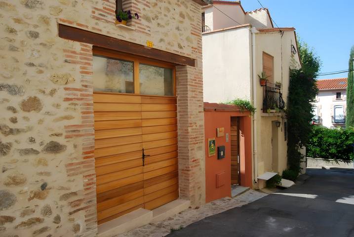 La Grange aux Hirondelles, cottage for 2 near Collioure and Argelès-sur-Mer in Laroque-des-Albères, Céret region