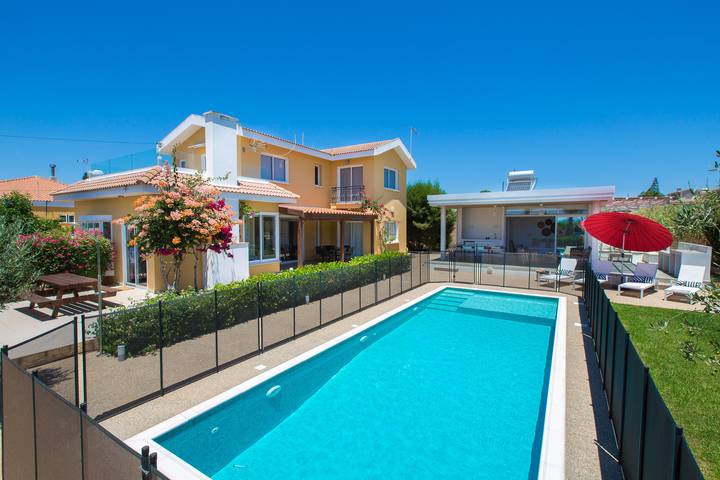 Ferienhaus für 10 Personen, mit Garten und Balkon in Ayia Napa