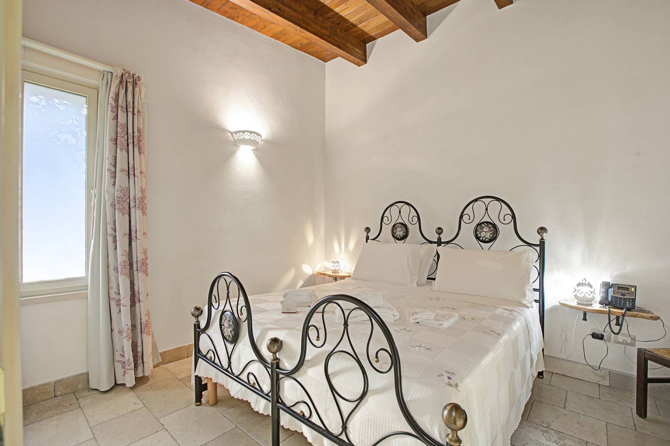 Masseria Antoglia Melograno Classic Room in Villa Castelli, Salento