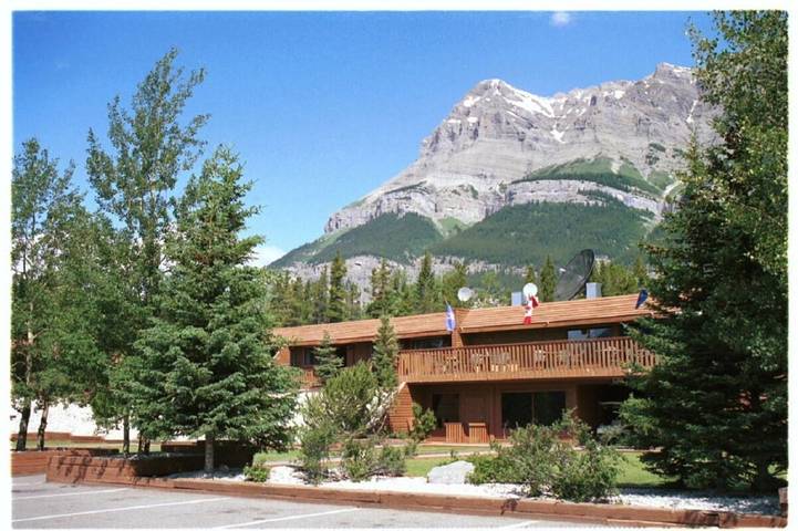Hotel voor 2 personen, with tuin and uitzicht as well as sauna in Banff Nationaal Park