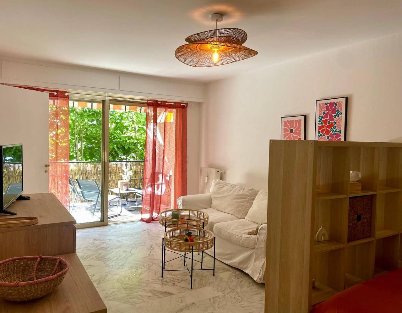 Hel studio-lejlighed, Studio Apartment 'Centre Juan Les Pins' with Balcony, Wi-Fi and Air Conditioning in Juan-les-Pins, Antibes