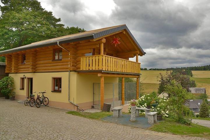 Ferienhaus für 4 Personen, mit Balkon