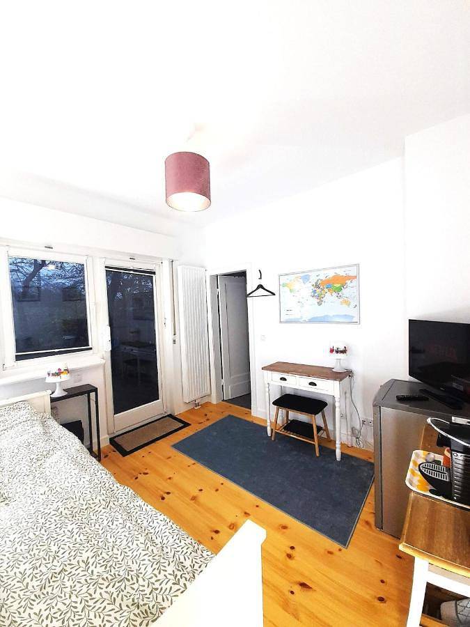 Gîte pour 2 personnes, avec terrasse et jardin dans Marienthal