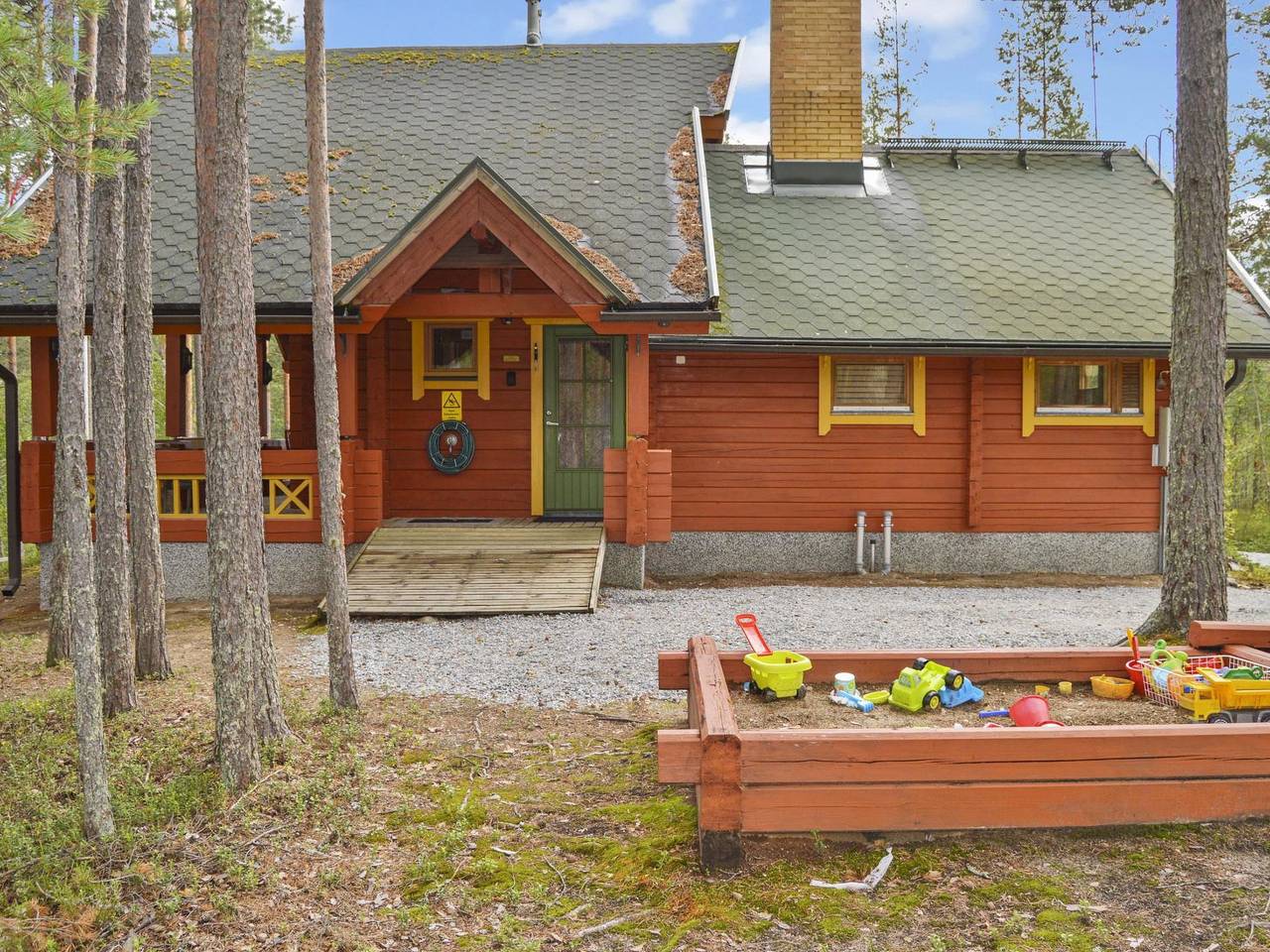Villa käpytikka in Nordkarelien